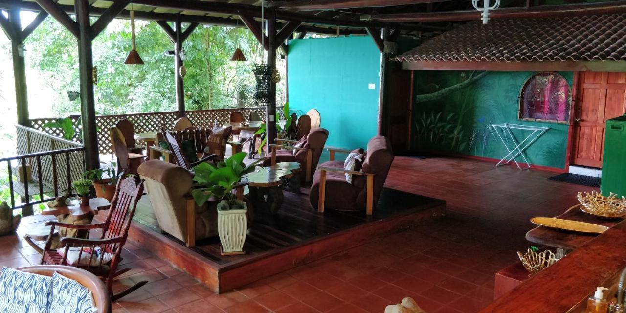 Manuel Antonio Park House - Adults Only Hotel Exterior photo